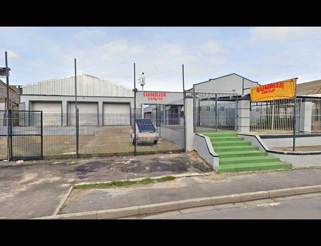1,400M² WAREHOUSE FOR SALE IN PHILIPPI